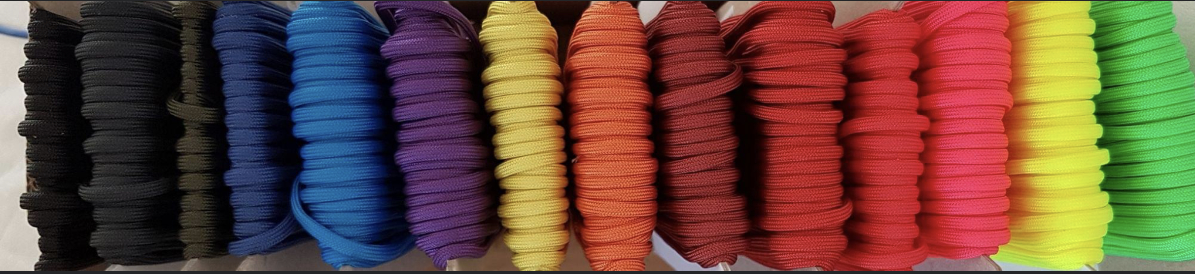 Paracord - provázky/sňůrky