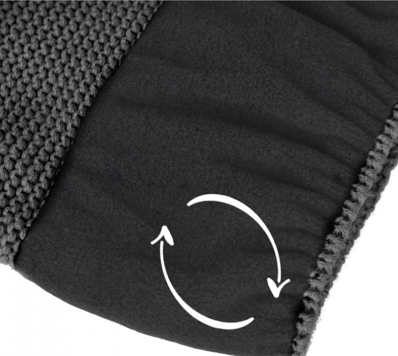 DĚTSKÁ ČEPICE PLETENÁ, ČERNÁ