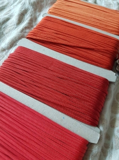 Paracord odstíny červené